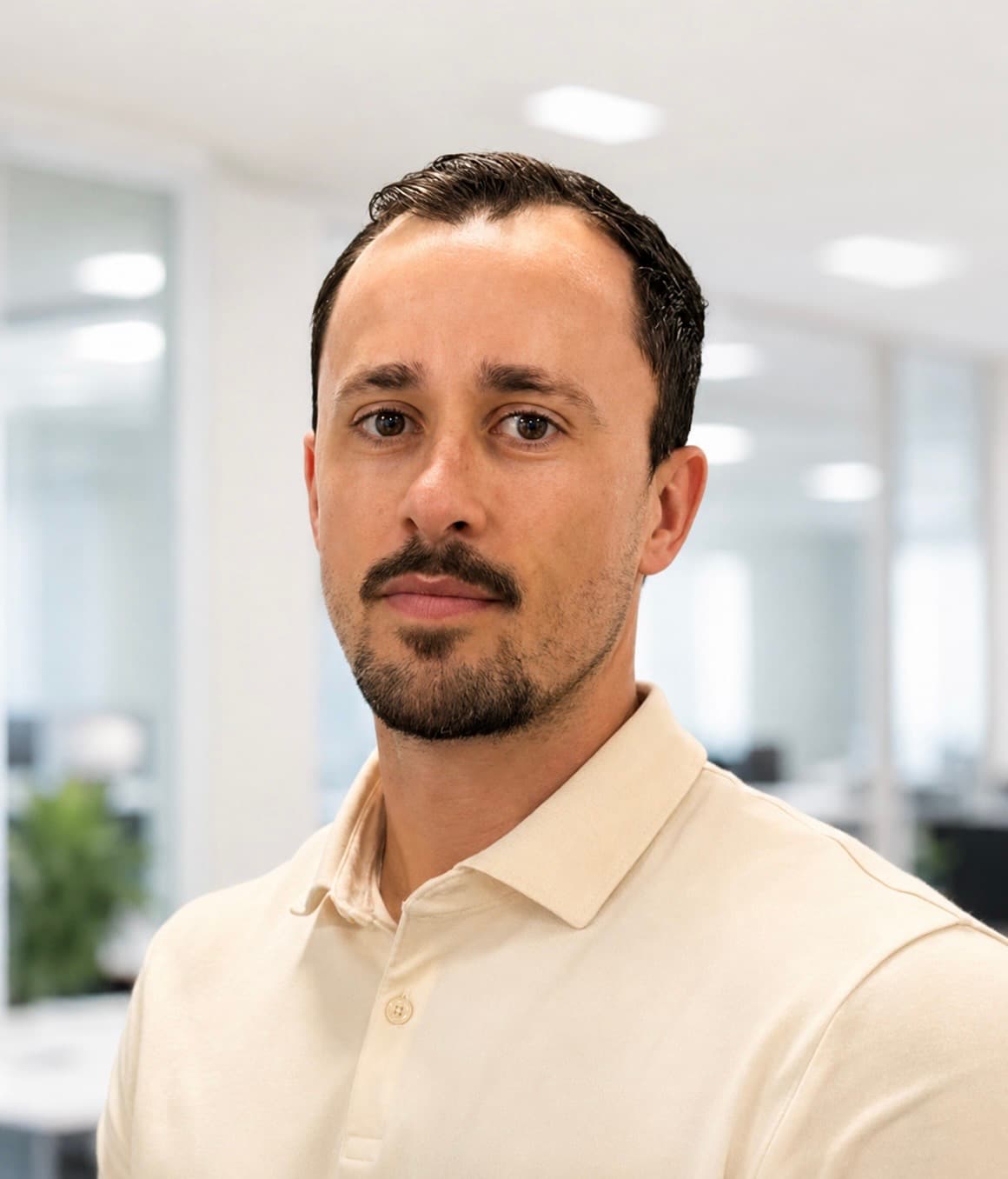 Professional headshot of Martin Lyons
